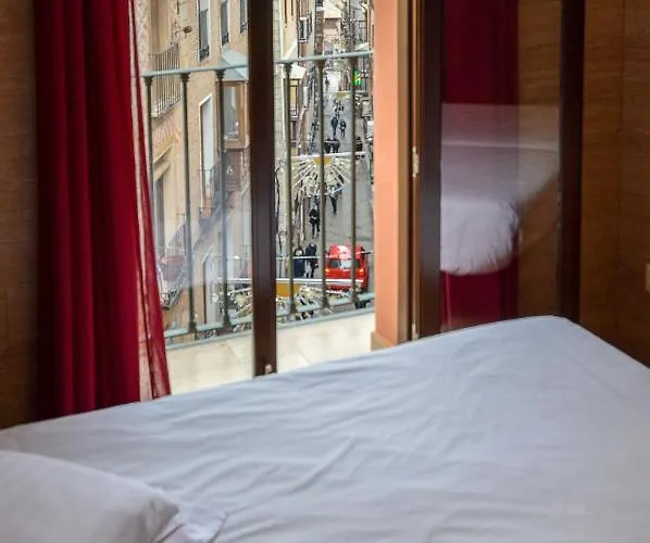 Turisticos Apartment Toledo